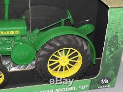Vintage John Deere unstyled Model D Toy Tractor 18 scale HUGE NIB rare
