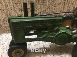 Vintage Original Arcade Cast Iron John Deere A Toy Tractor 1/16 scale Rare