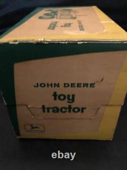 Vintage origianal 1st Edition John Deere 3010 Narrow Front/with close box 1/16